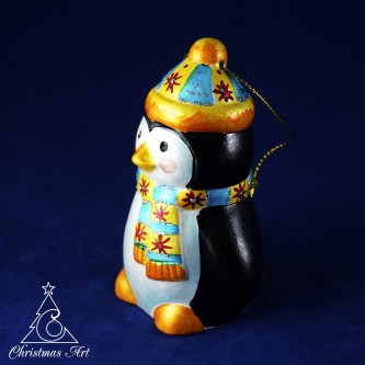 Фарфоровая елочная игрушка пингвин